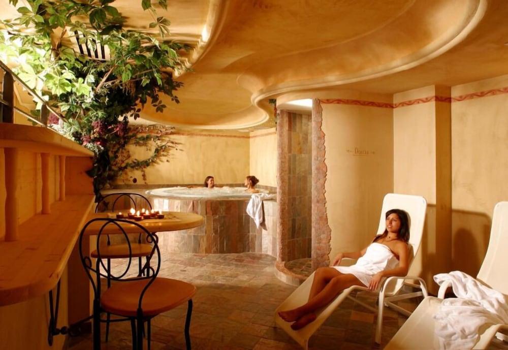 Hotel Menardi Cortina dʼAmpezzo Esterno foto