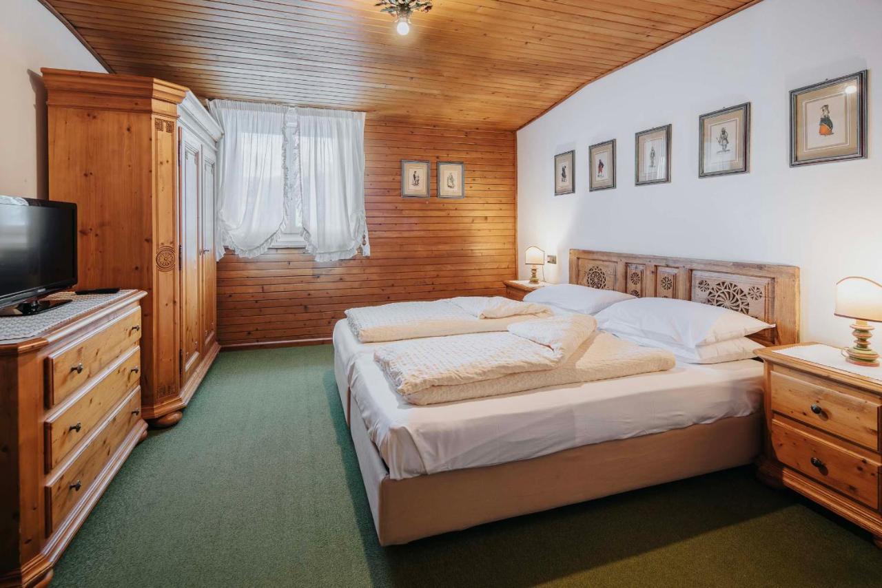 Hotel Menardi Cortina dʼAmpezzo Esterno foto