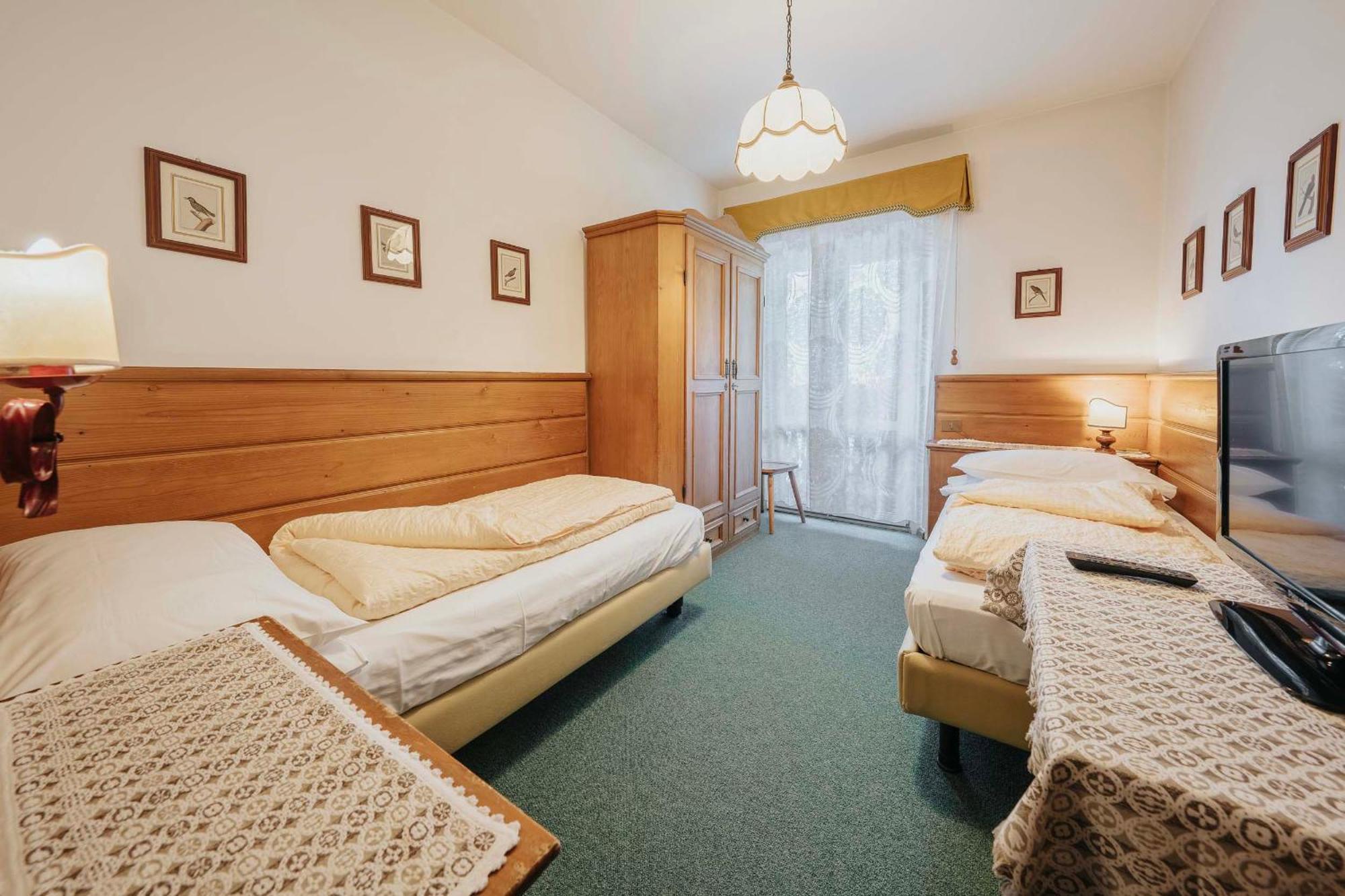 Hotel Menardi Cortina dʼAmpezzo Esterno foto