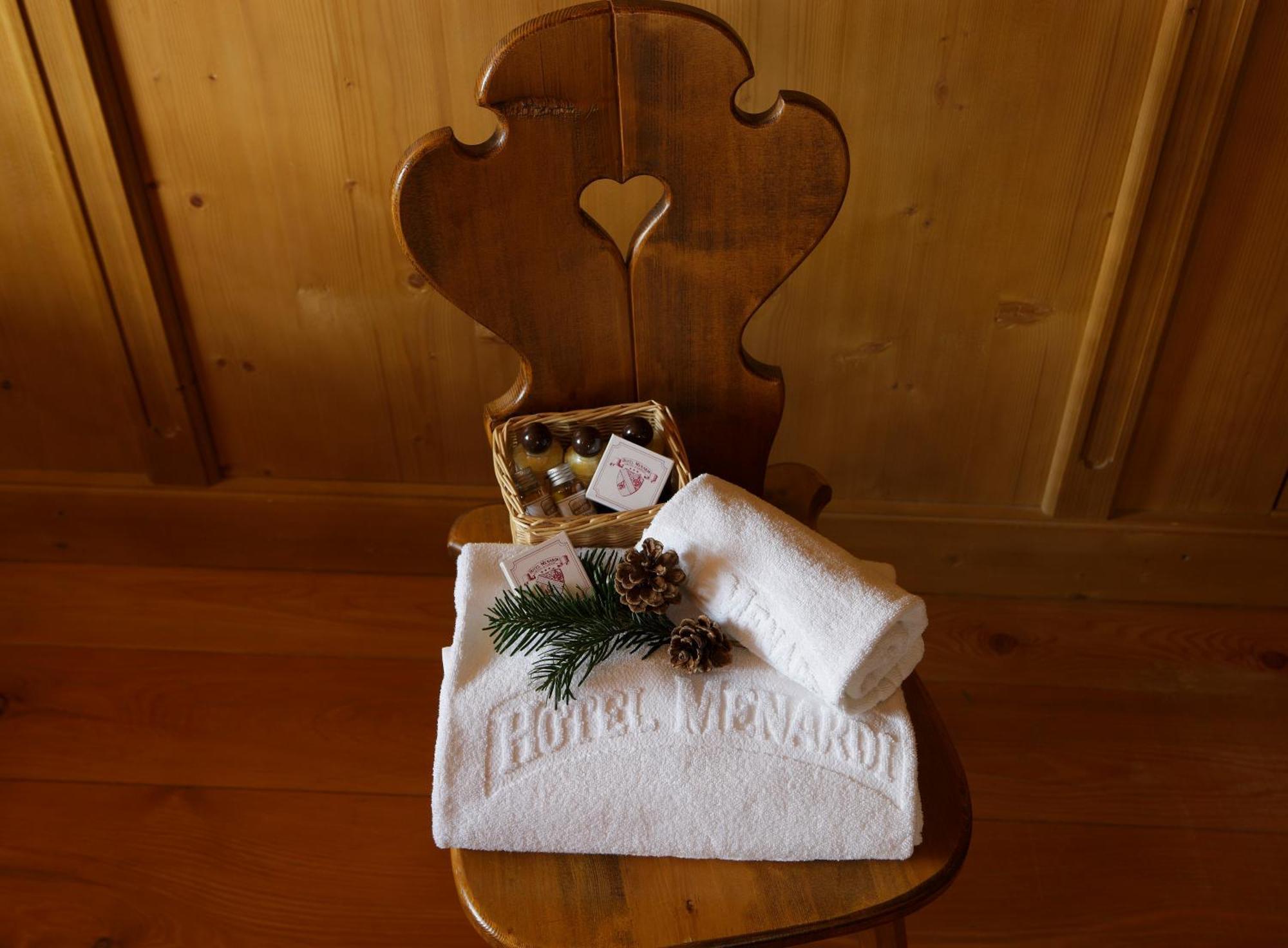 Hotel Menardi Cortina dʼAmpezzo Esterno foto