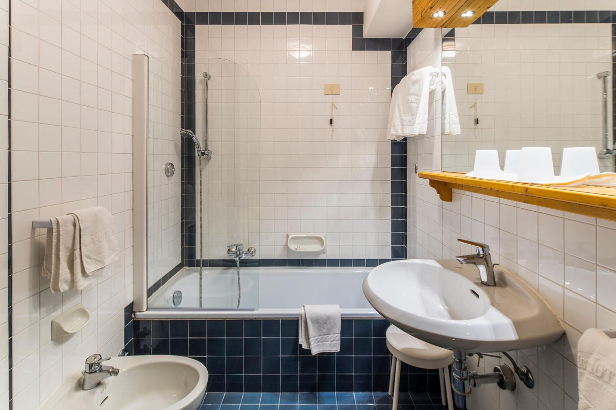 Hotel Menardi Cortina dʼAmpezzo Esterno foto
