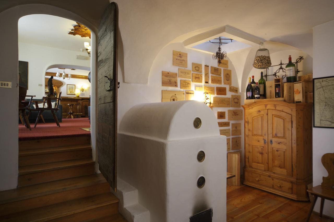 Hotel Menardi Cortina dʼAmpezzo Esterno foto